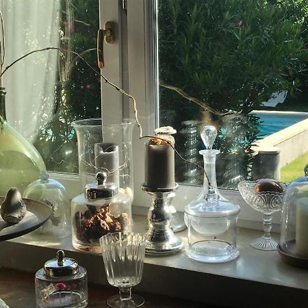 Les Aiguieres En Provence Bed & Breakfast ซูซ-ลา-รุส ภายนอก รูปภาพ