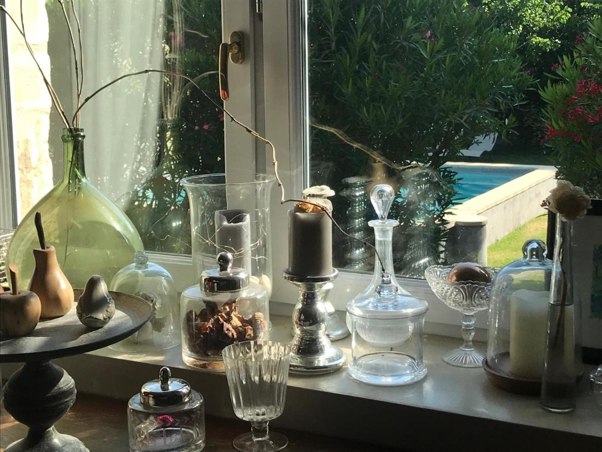 Les Aiguieres En Provence Bed & Breakfast ซูซ-ลา-รุส ภายนอก รูปภาพ