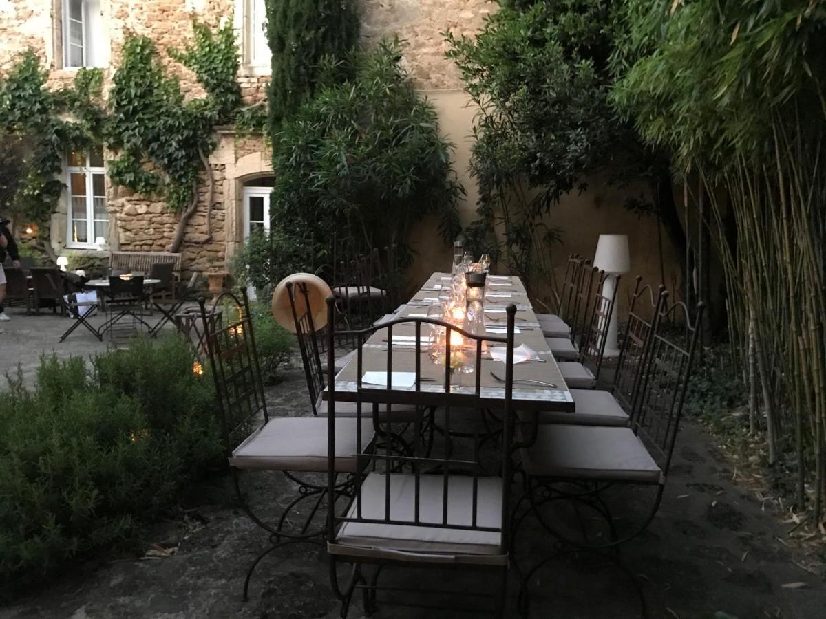 Les Aiguieres En Provence Bed & Breakfast ซูซ-ลา-รุส ภายนอก รูปภาพ