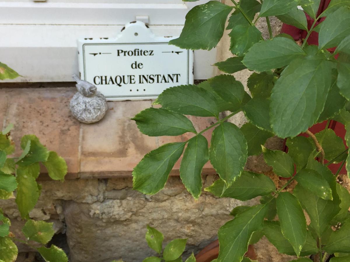 Les Aiguieres En Provence Bed & Breakfast ซูซ-ลา-รุส ภายนอก รูปภาพ