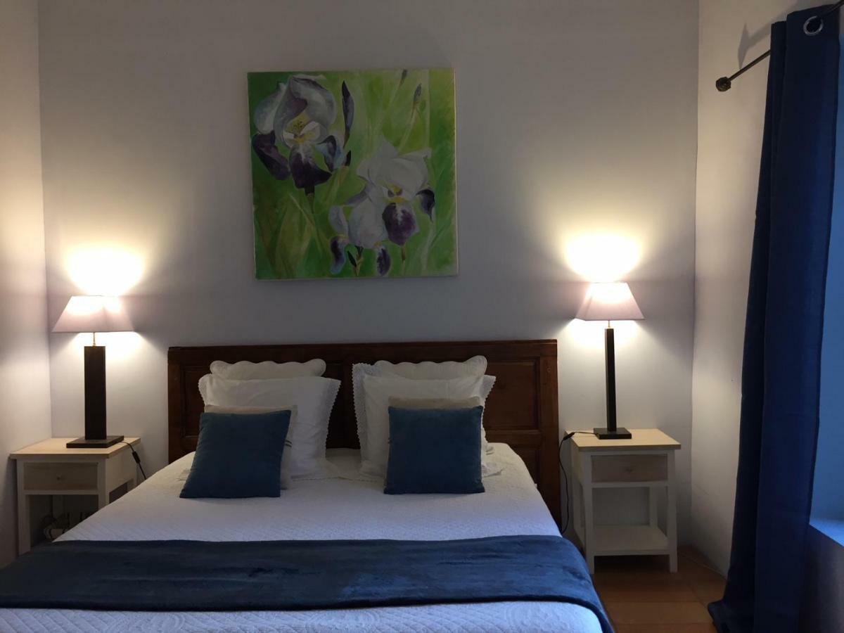 Les Aiguieres En Provence Bed & Breakfast ซูซ-ลา-รุส ภายนอก รูปภาพ
